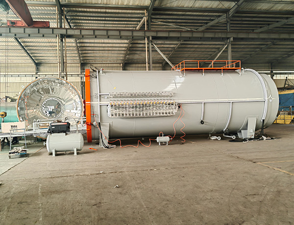 帆船板碳纤维看片网站APP下载